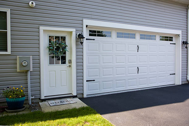 24/7 Emergency Garage Door Panel Replacement experts in Cumberland, MD